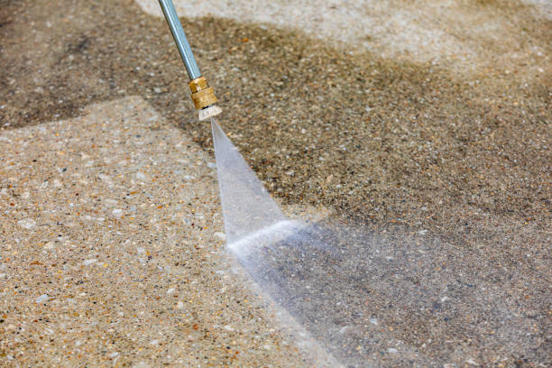 Best Sidewalk and Walkway Cleaning  in Toquerville, UT